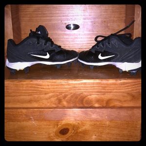 Nike boys baseball cleats